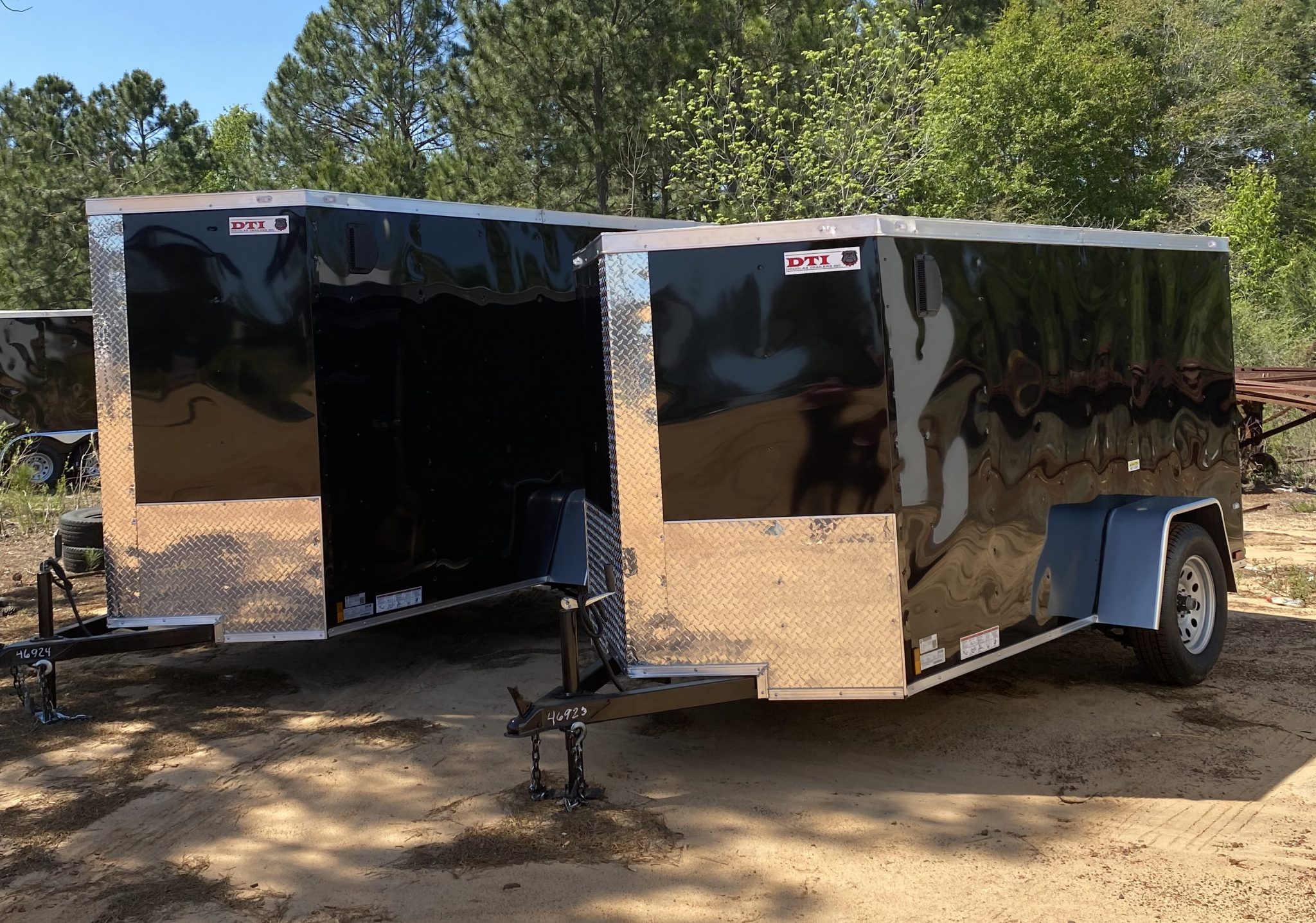 Douglas Trailers, Inc Built Tough!